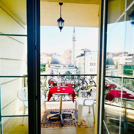 4 Llullat - City Center Apartment Pristina Extérieur photo