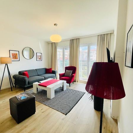 4 Llullat - City Center Apartment Pristina Extérieur photo