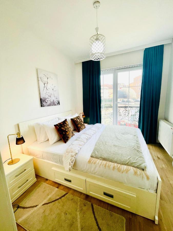 4 Llullat - City Center Apartment Pristina Extérieur photo